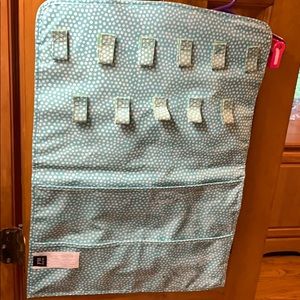 Pb dorm jewelry hanger